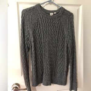 Women’s Medium cable knit sweater cotton